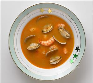 Sopa de mariscos. Receta disponible