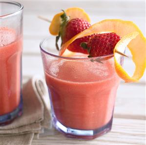 Batido de platano y fresas. Receta disponible.