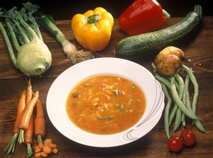 Sopa de verduras. Minestrone.