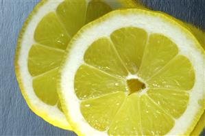 Rodajas de limon. 