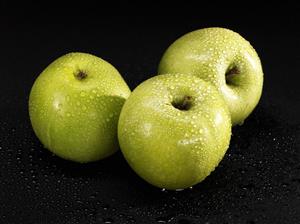 Three 'Granny Smith' apples