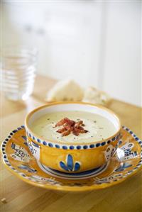 Fennel soup with bacon