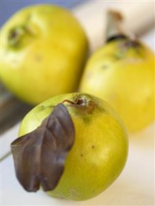 Three quinces