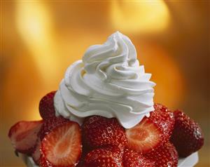 Strawberries with cream topping