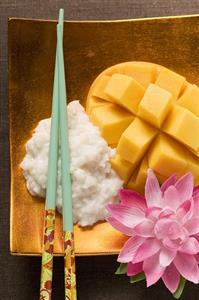 Fresh mango with sticky rice