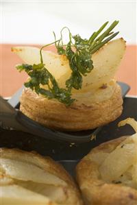 Savoury pear patties with deep-fried parsley