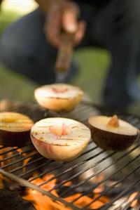 Grilling peaches