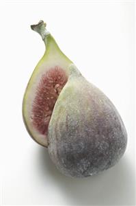 Fig, halved