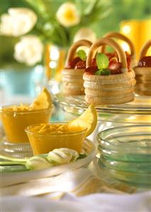 Easter brunch: marzipan baskets & lemon mousse (3)