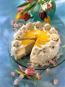 Caribbean gateau with coconut & pineapple cream filling (1)