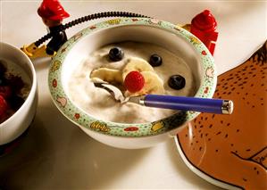 Breakfast porridge with fruit for children