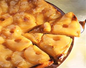 Tarte tatin (French apple tart), pieces cut