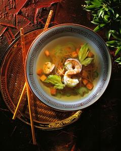 Chinese soup with vegetables, glass noodles & shrimps