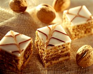 Esterhazy nut slices