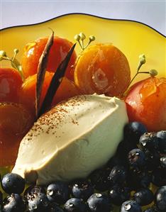 Almond mousse with apricots and blueberries