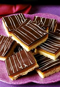 Chocolate caramel slices