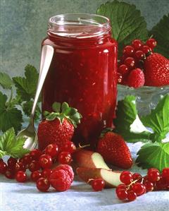 Four fruit jam