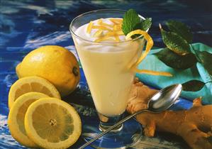 Lemon mousse with ginger