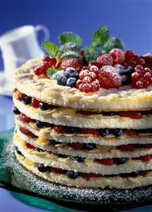 Hochstapler cake (layered gateau with berries)