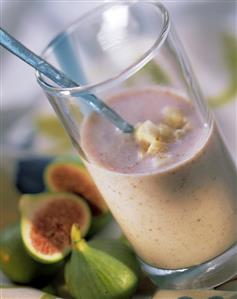 Banana and fig flavoured milk (1)