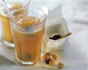 Anti-flu punch (Assam tea with citrus fruit juice, 1)