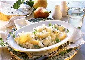 Pear risotto with gorgonzola and marjoram leaves