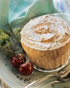 Chocolate mousse as souffle with fruit filling (2)