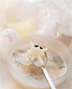 Veloute soup with celeriac stars (1)