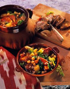 Majorcan vegetable stew with lamb