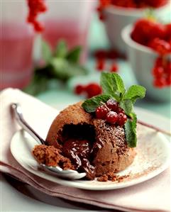 Small filled chocolate pudding