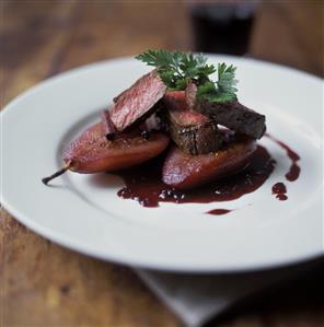 Beef fillet on red wine pear (2)