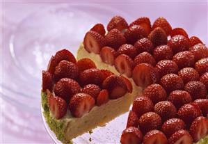 Strawberry gateau with lime cream, a piece cut (3)