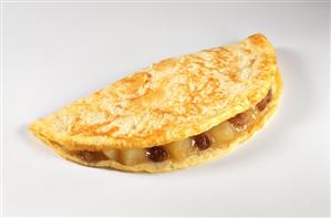 Omelette with apple and raisin filling