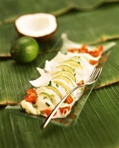 Marinated fish with lime and coconut