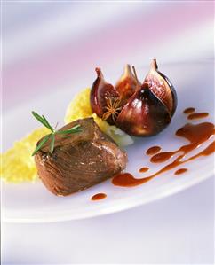 Saddle of venison medallion with fig sauce