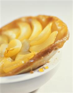 Upside-down pear tart