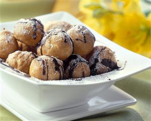 Profiteroles with chocolate sauce