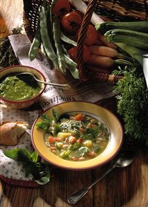 Pesto minestrone