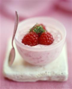 Rasberry Fool in bowl