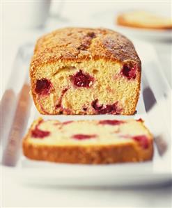 Tea loaf with blackberries and banana (2)