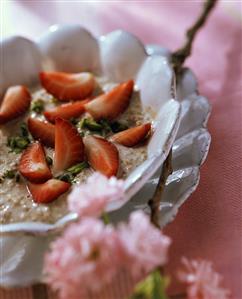 Fresh grain muesli with strawberries