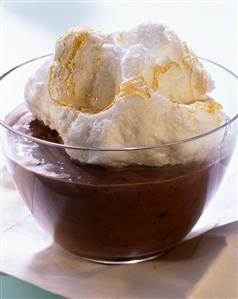 Chocolate pudding with meringue cloud & caramel strands (2)