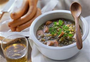 Lentil soup with Viennese sausages