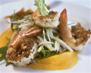 Jumbo prawns with mango and kohlrabi