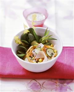 Courgette & melon salad with carrots, sweetcorn & turkey (2)