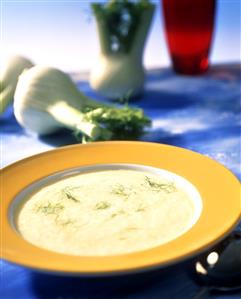 Creamed fennel soup with saffron