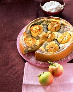 Apple quark cake with poppy seeds