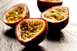 Half maracuyas (passion fruits)