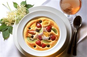 Soufflé with fruit in deep plate