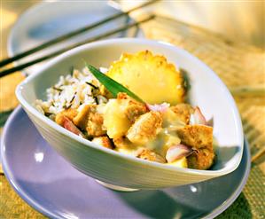 Chicken breast curry with pineapple